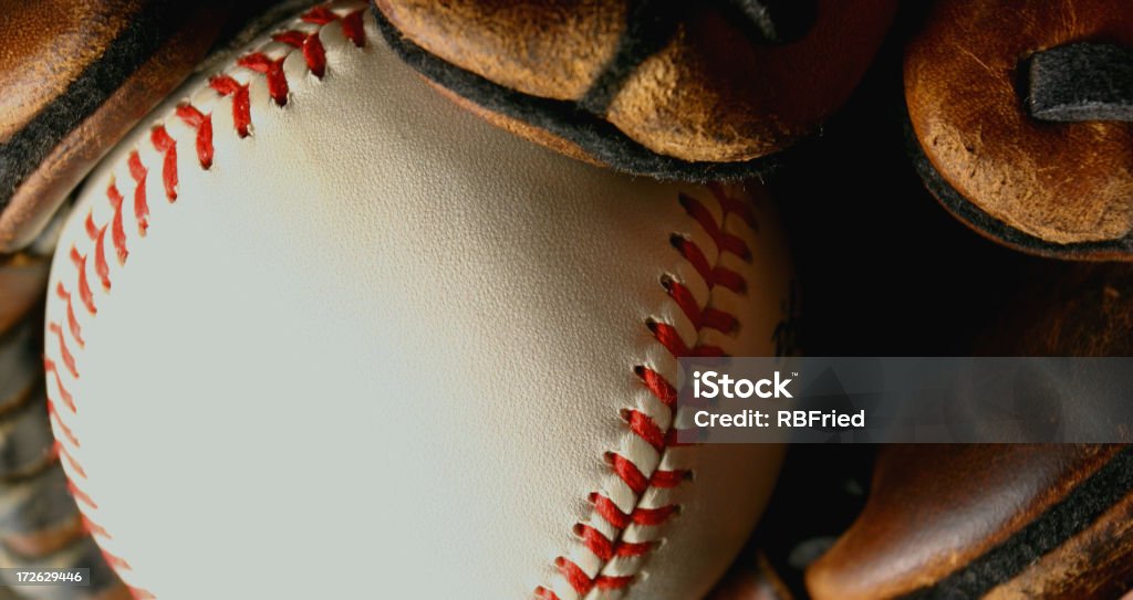 Бейсбол, перчатка - Стоковые фото База роялти-фри