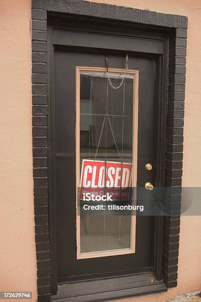 Cerrado Foto de stock y más banco de imágenes de Negocio - Negocio, Puerta - Entrada, Señal de cerrado