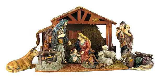 Complete nativity without wisemen.