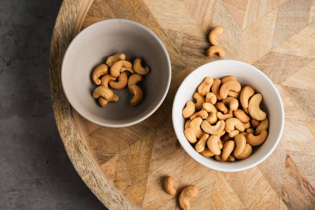 istock Roasted cashew nuts in a bowl. 1726333298