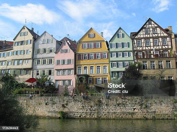 Metade Casa De Madeira De Frente - Fotografias de stock e mais imagens de Apartamento - Apartamento, Atividades de Fim de semana, Baden-Württemberg