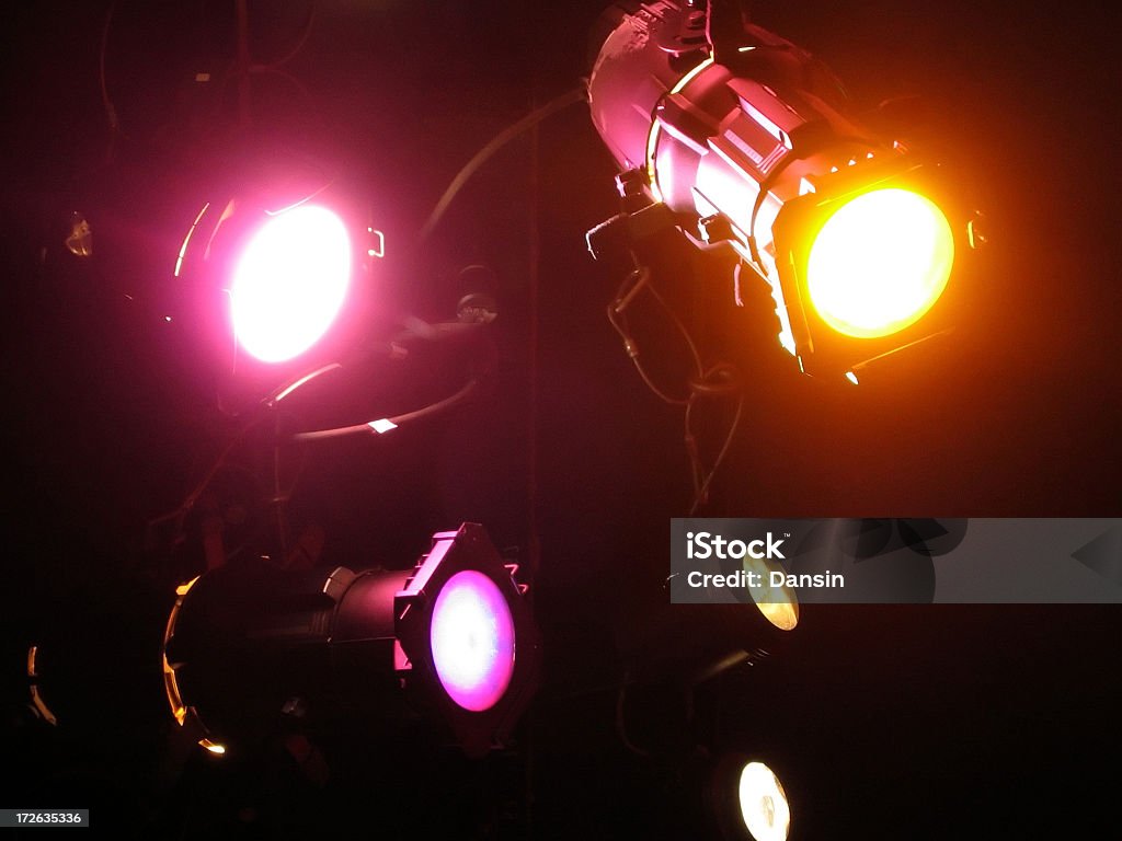 Luces de escenario - Foto de stock de Foco - Luz eléctrica libre de derechos