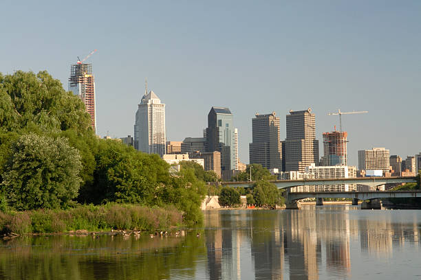 istock Skyline of Philadelphia 172635761