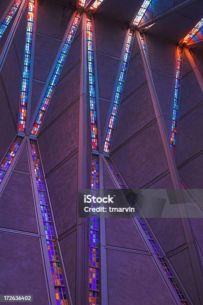 Vitral Windows Da Capela De Academia Da Força Aérea - Fotografias de stock e mais imagens de Academia da Força Aérea Americana