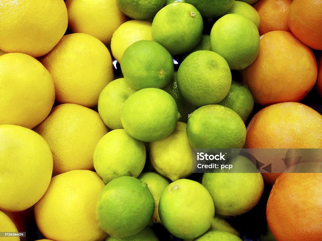 レモンズとオレンジ - かんきつ類のロイヤリティフリーストックフォト