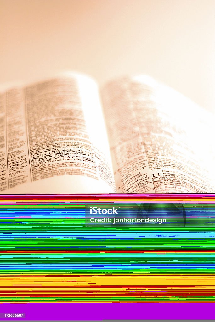 Abierto Biblia-ACCESO CON CLAVE - Foto de stock de Biblia libre de derechos