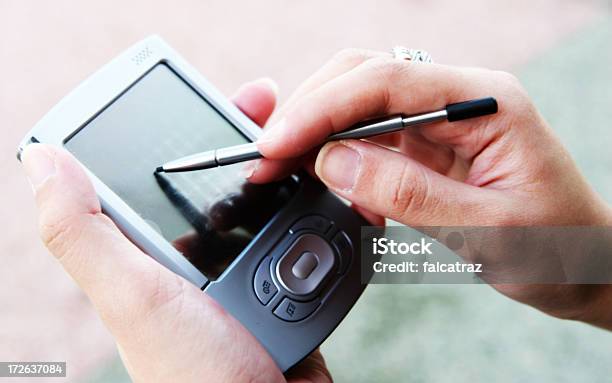 Pda Foto de stock y más banco de imágenes de Bolígrafo digitalizado - Bolígrafo digitalizado, Cliente, Dedo humano