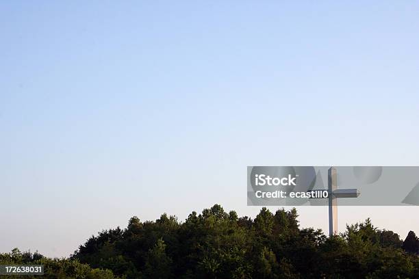 Serras Altas Não Mensagem - Fotografias de stock e mais imagens de Admirar a Vista - Admirar a Vista, Catolicismo, Cristianismo