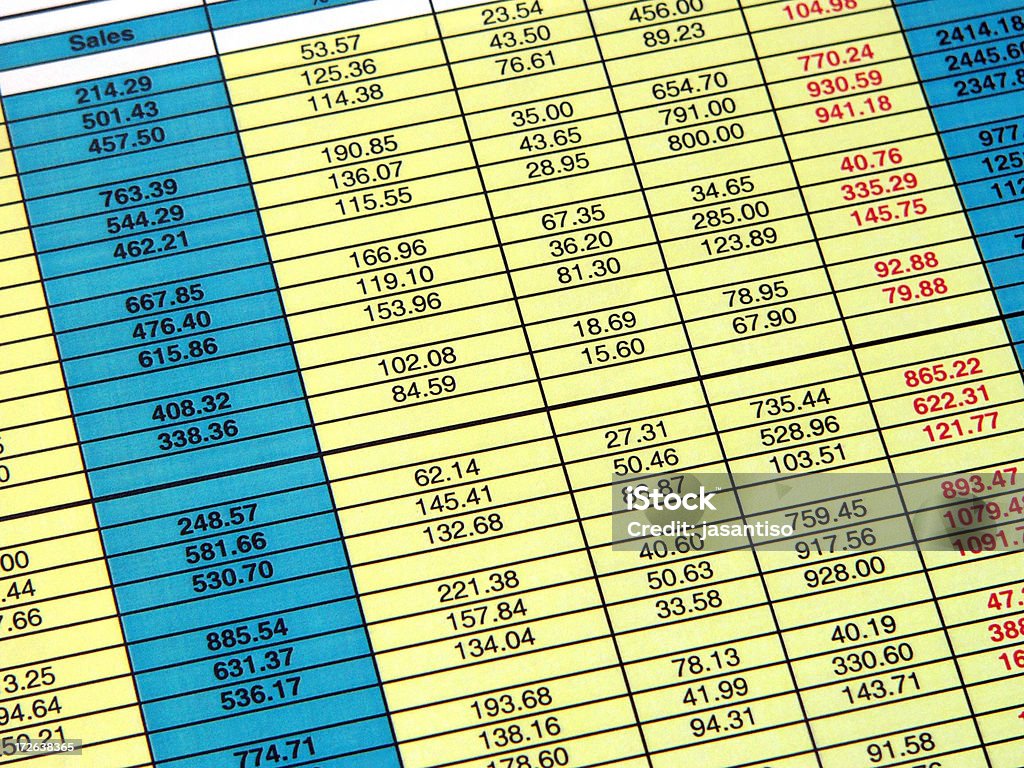 Azul y amarillo hoja de cálculo. - Foto de stock de Hoja de cálculo electrónica libre de derechos