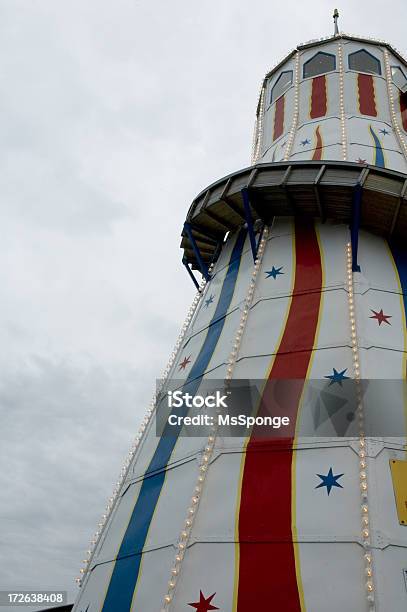 Photo libre de droit de Helter Skelter banque d'images et plus d'images libres de droit de Angleterre - Angleterre, Brighton - Brighton and Hove, Culture anglaise