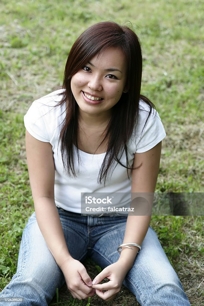 Sonriente niña - Foto de stock de Adolescente libre de derechos