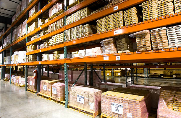 kit magazzino - warehouse storage room chain freight transportation foto e immagini stock