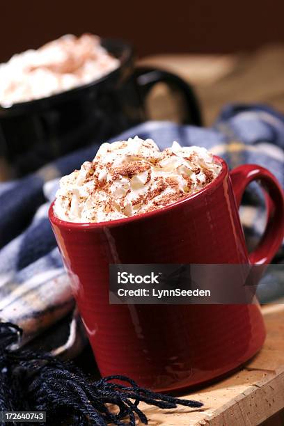 Chocolate Caliente Foto de stock y más banco de imágenes de Alimento - Alimento, Bebida, Bufanda