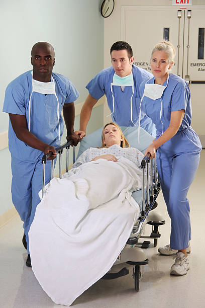 istock Medical Team Gurney 172641015