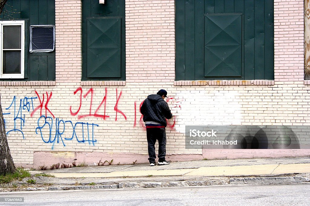 Graffiti limpeza - Foto de stock de Grafite - Produção artística royalty-free