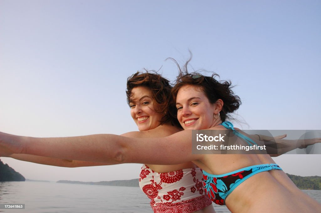 Diversión en el lago - Foto de stock de Adolescente libre de derechos