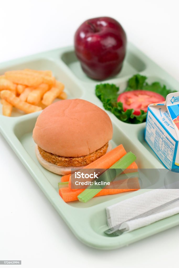 Comida escolar-hamburguesa vegetariana - Foto de stock de Comida escolar libre de derechos