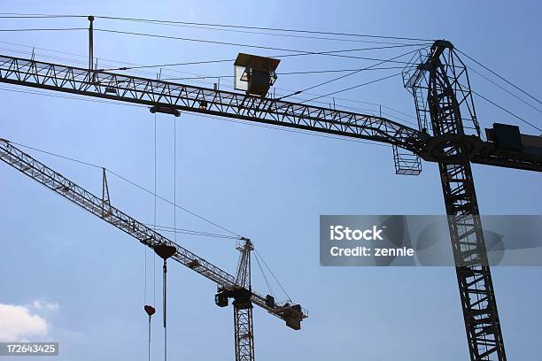 Costruzione Gru - Fotografie stock e altre immagini di Affari - Affari, Architettura, Composizione orizzontale