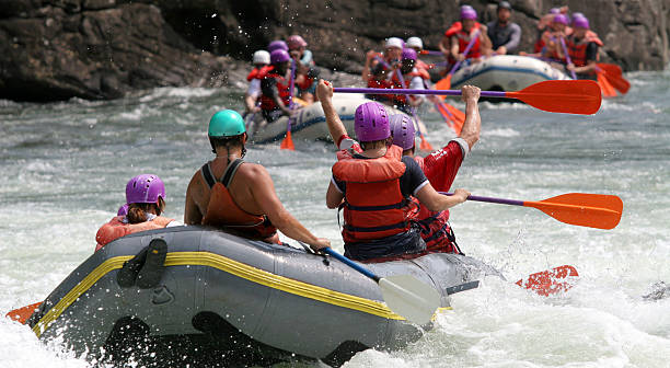 ¡salud! - white water rafting fotos fotografías e imágenes de stock