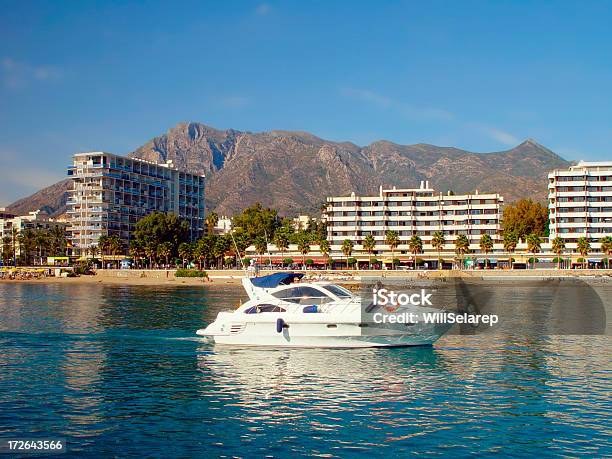 Foto de Marbella Costa Del Sol Espanha e mais fotos de stock de Porto Banús - Porto Banús, Andaluzia, Arquitetura