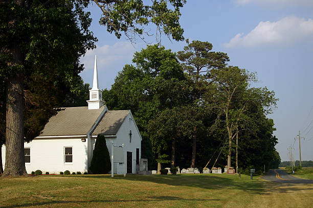 istock White Country Church 172644327