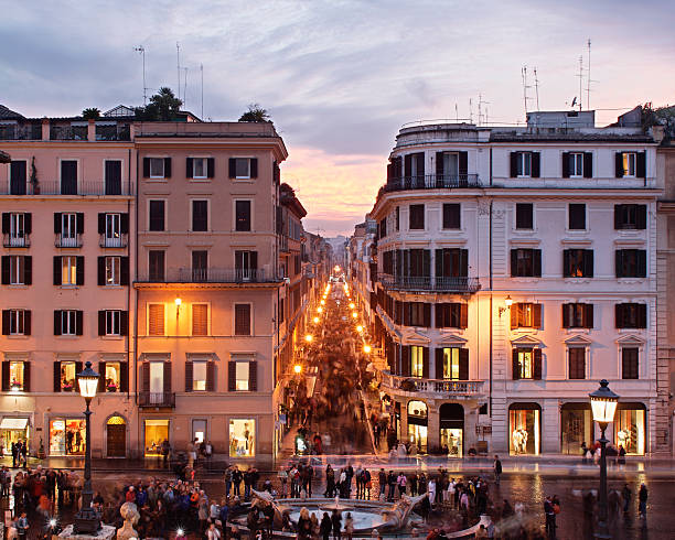 istock Looking over the Piazza di Spanga 172644844
