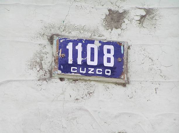 istock Cuzco street sign (Peru) 172644853