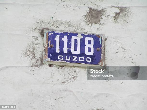 Foto de Placa De Rua Em Cusco Peru e mais fotos de stock de Aldeia - Aldeia, Arranjar, As Américas