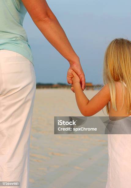 워크 해변 쥠 시계바늘 가족에 대한 스톡 사진 및 기타 이미지 - 가족, 개성-개념, 걷기
