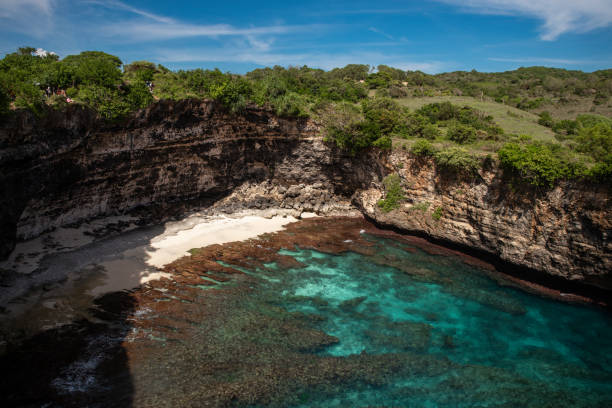 istock Sea Shore lagoon Broken Beach on Nusa Penida Bali 1726451018