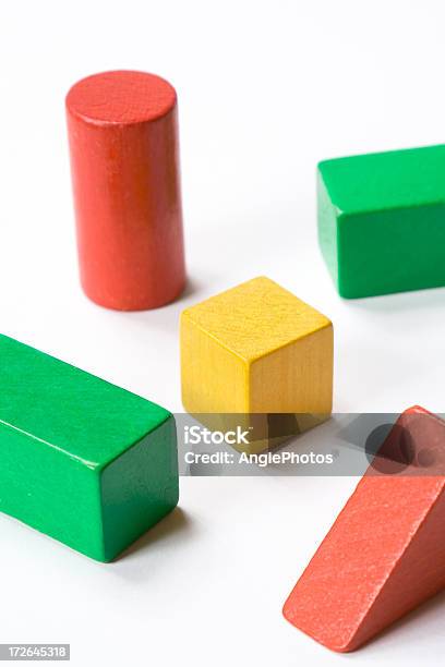 Costruzione A Blocchi Di Colore - Fotografie stock e altre immagini di A forma di blocco - A forma di blocco, Affari, Blocco da assemblare