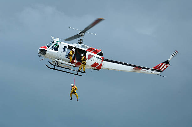 serie elicottero di salvataggio - elicottero foto e immagini stock
