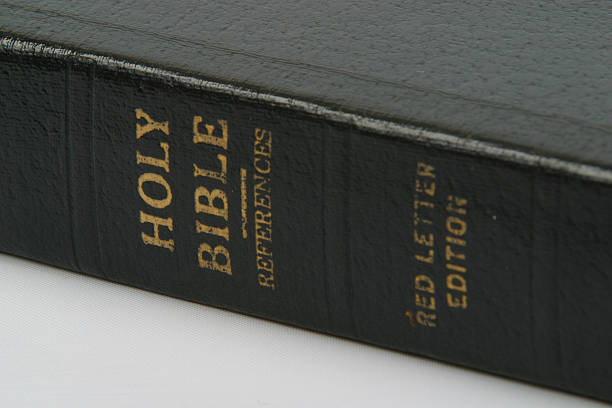 sagrada bíblia 2 - book law instruction manual old imagens e fotografias de stock