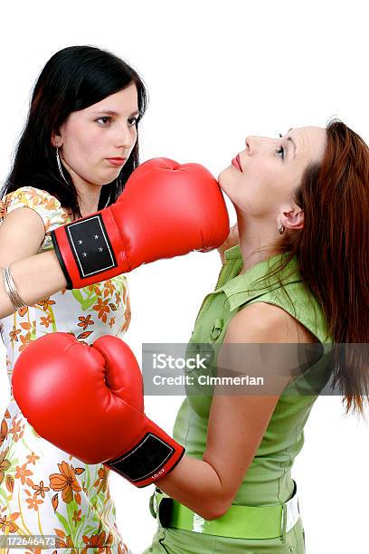 Foto de Rivalidade Feminino e mais fotos de stock de Adolescente - Adolescente, Adolescentes Meninas, Adolescência