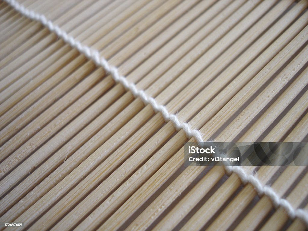Primer plano de Sushi silla de bambú - Foto de stock de Asia libre de derechos