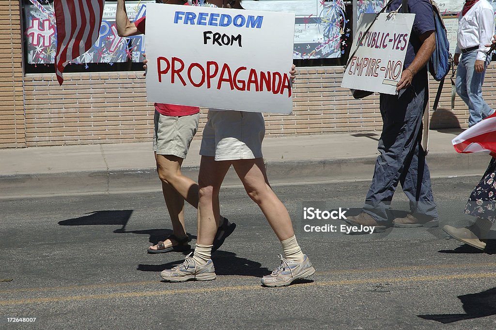 Wolność od jego propagandę Protest - Zbiór zdjęć royalty-free (Fotografika)