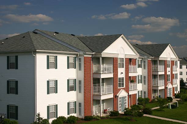 istock Condominium near Cleveland, Ohio 172651220