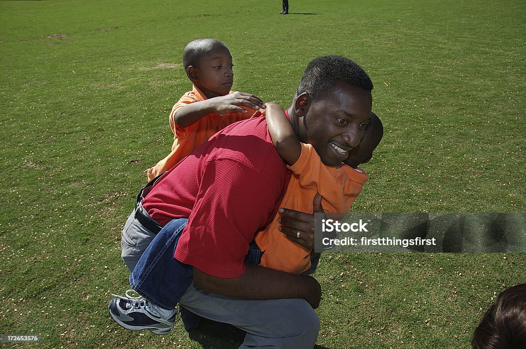 Papa et les garçons - Photo de Activité libre de droits