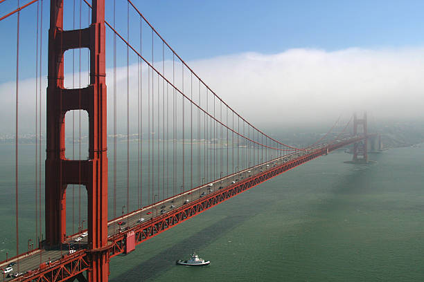 Cтоковое фото Мост Золотые Ворота в Туман