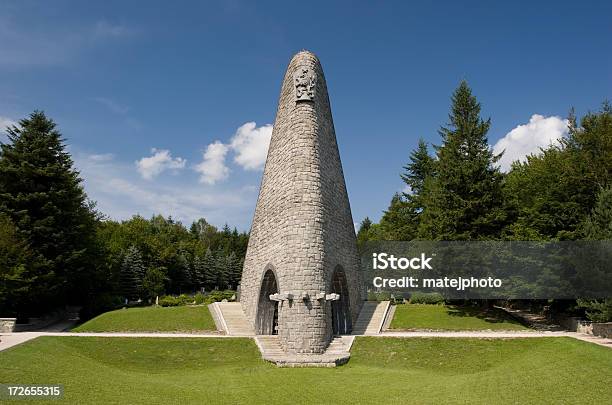 Dukla Memorial Stockfoto und mehr Bilder von Slowakei - Slowakei, Berg, Denkmal