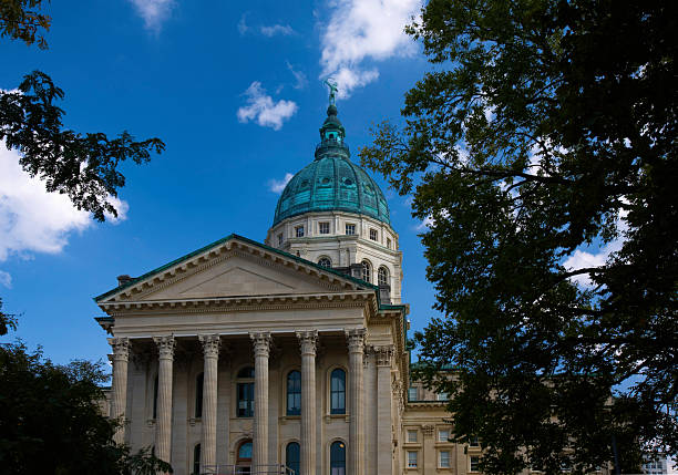 kansas state capitol topeka - kansas topeka state capital foto e immagini stock