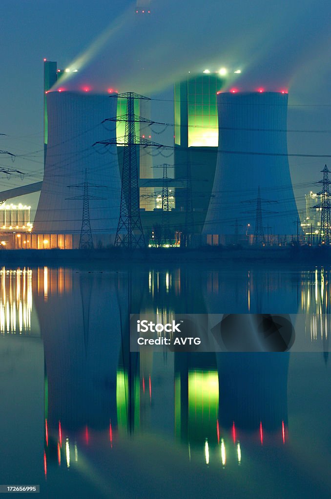 Lakeshore Planta de energía - Foto de stock de Central nuclear libre de derechos