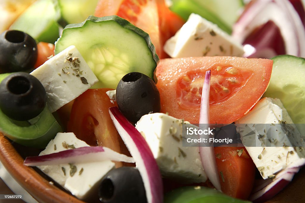 Insalata immagini: Insalata greca - Foto stock royalty-free di Alimentazione sana