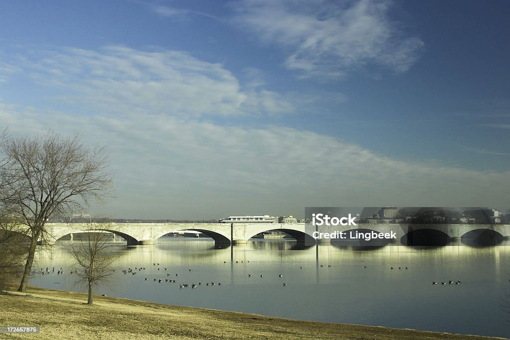 Arlington Bridge This is the bridge to Arlington Cemetery over the Potomac River in Washington D.C. where lots of American soldiers and presidents are burried. Arlington Memorial Bridge Stock Photo