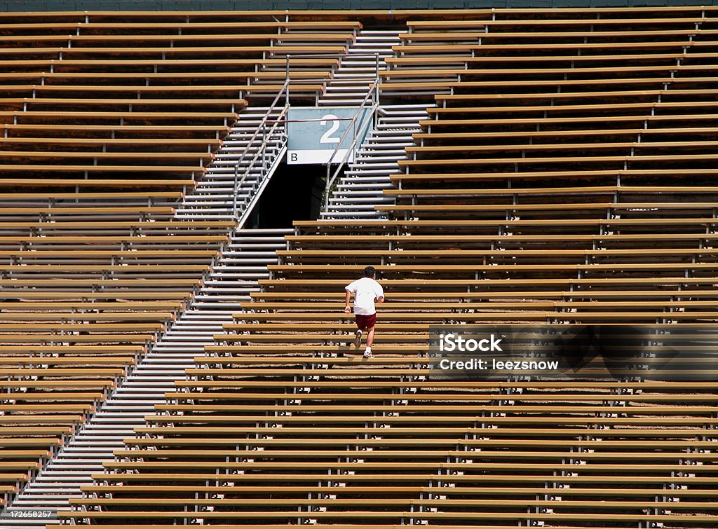 Arquibancada exercício de corrida - Foto de stock de Correr royalty-free