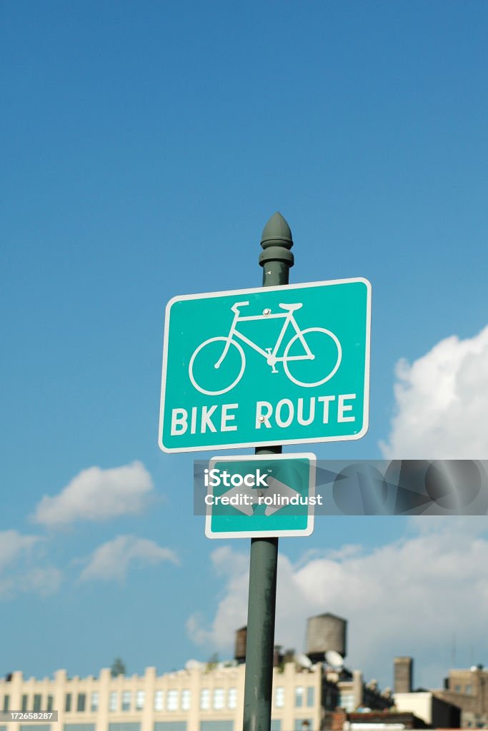 Vélo de Route de Panneau de signalisation. - Photo de Activités de week-end libre de droits