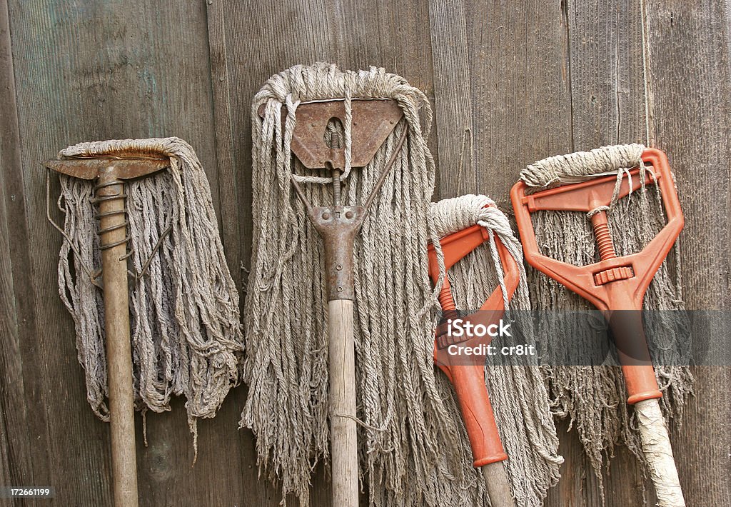 Cuatro mops al final de un cambio - Foto de stock de Comida no saludable libre de derechos