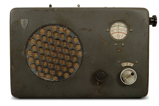 istock Vintage German radio 172662188