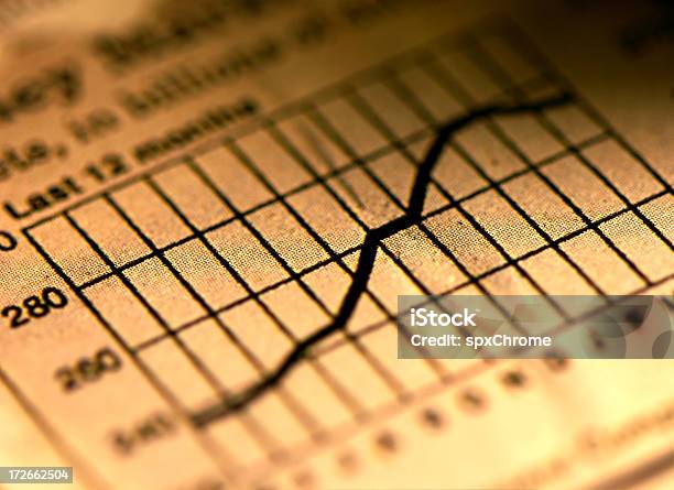 Foto de Subindo Gráfico De Ações e mais fotos de stock de 401k - Palavra inglesa - 401k - Palavra inglesa, Aposentadoria, Bolsa de valores e ações