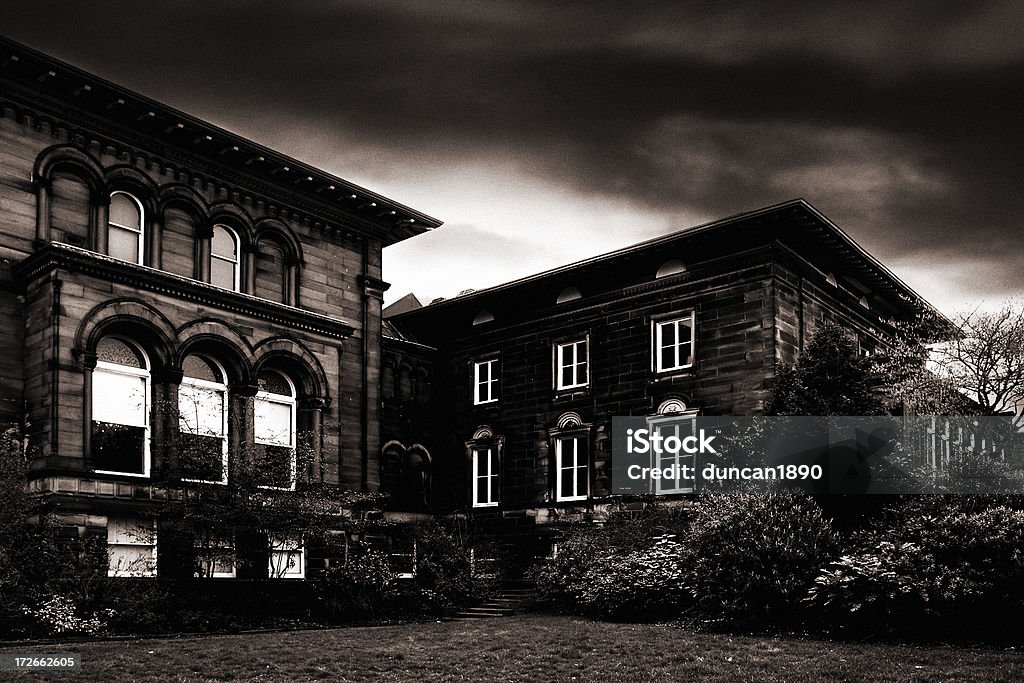 Ancienne Mansion - Photo de Bâtiment vu de l'extérieur libre de droits